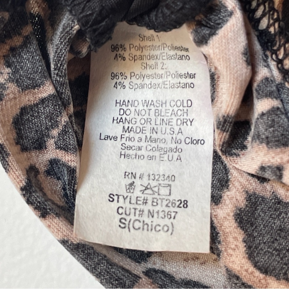 Black Bead Off The Shoulder Leopard Print Long Sleeve Women's Crop Top NWOT - M - Picture 4 of 5